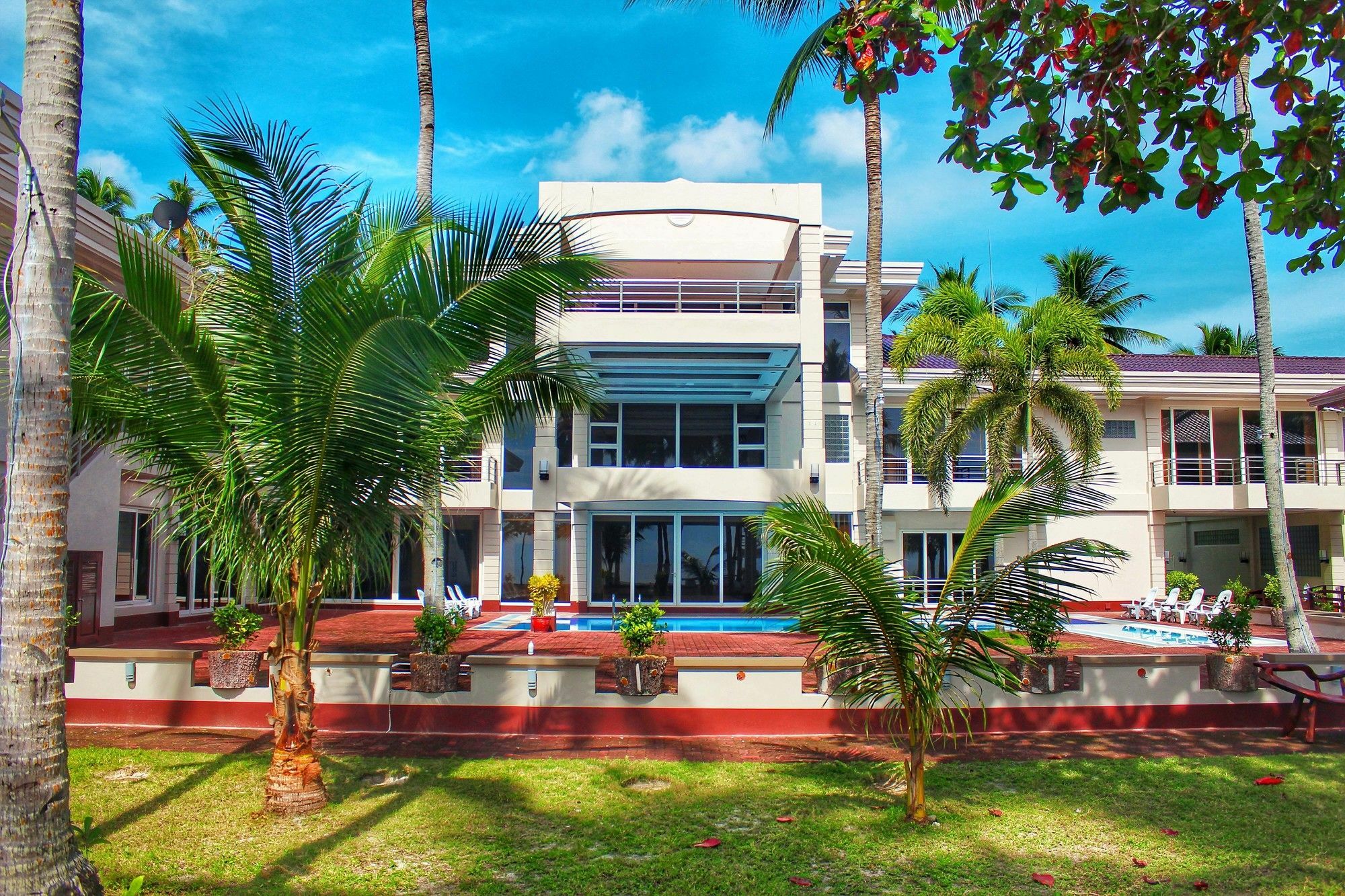 Costa Palawan Resort Puerto Princesa